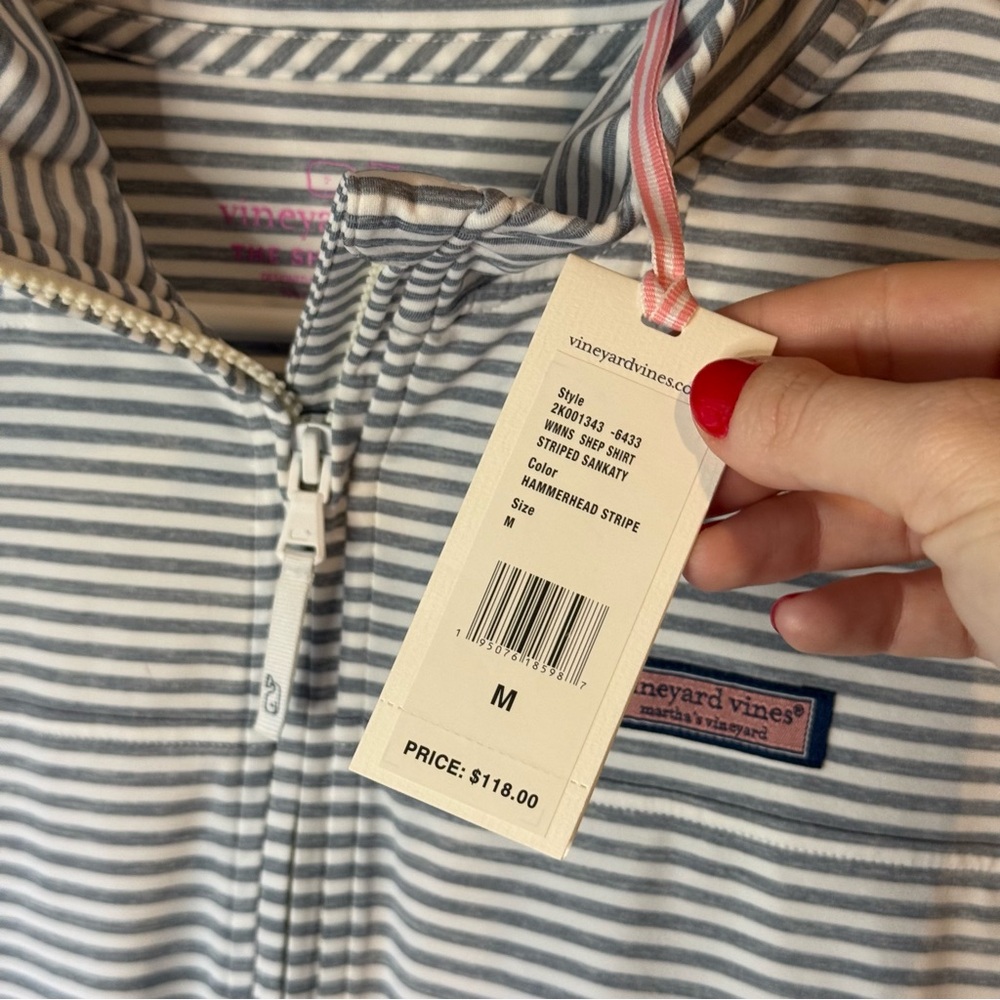 Vineyard Vines Women’s Medium Gray and White Striped Quarter-Zip - Picture 4 of 7